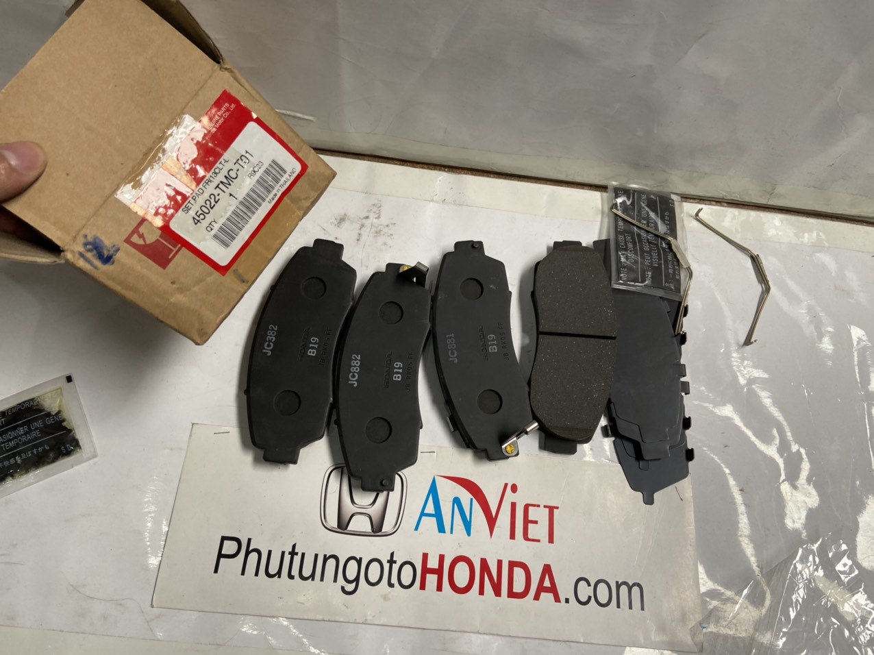 Má phanh trước xe Honda CRV 2018-2022